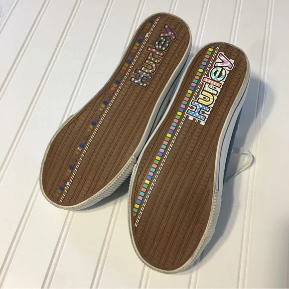 Hurley Ceta - Picture 8 of 10